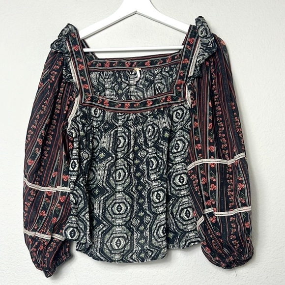 Free People Mostly Meadow Boho Style Blouse - Picture 4 of 10